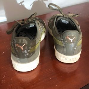 Puma Shoes - Like new Puma Shoes - Like new
